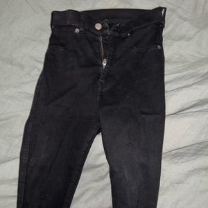 black skinny jeans